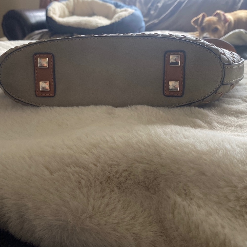 Simply Noelle Shoulder Bag - Picture 4 of 9